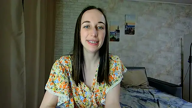 Anika_bloom Show in webcam