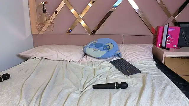 แชท XXX สดของ Sophia_moo_