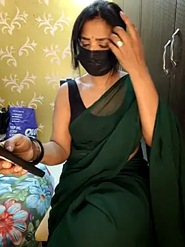 porvi_bebs Adlı Modelin Canlı XXX Sohbeti