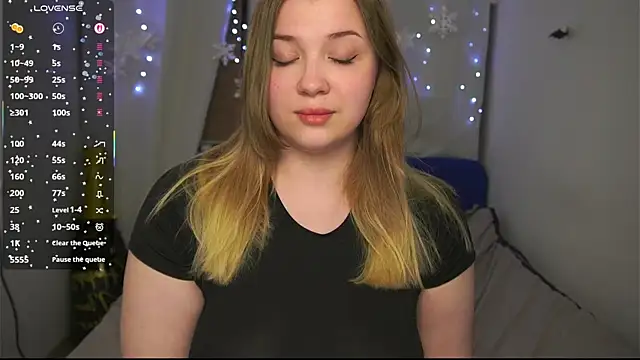 Webkamerová show CuteSharloti