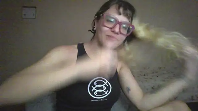 Živý XXX chat BlondieTami