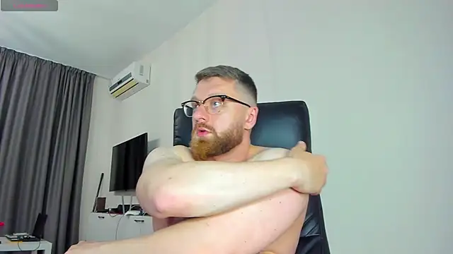 Онлайн чат XXX Findom_guy