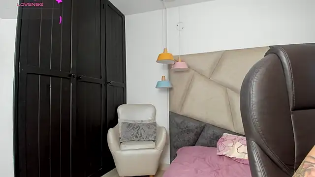 AfroditaVega_ Chat XXX in diretta