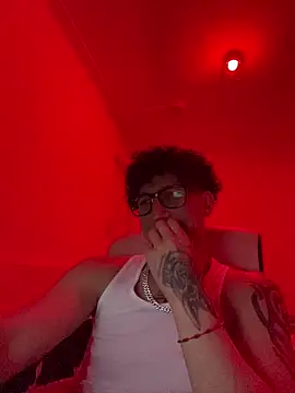 TitanNoir 网络视讯表演