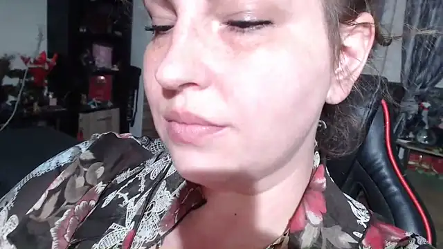 piticaforever Adlı Modelin Canlı XXX Sohbeti