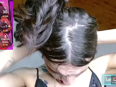 Scarlett_crastrawberry – webcam-show