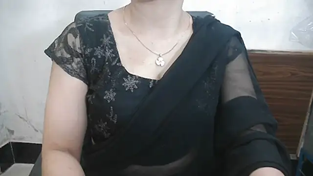 Chanchal--Navya's Live XXX Chat