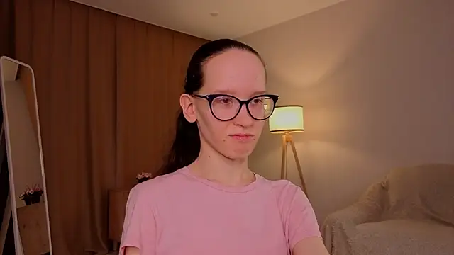 Chatroom XXX en direct de BettyBrowni