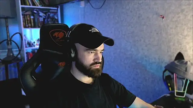 _Mostly_ Chat XXX in diretta