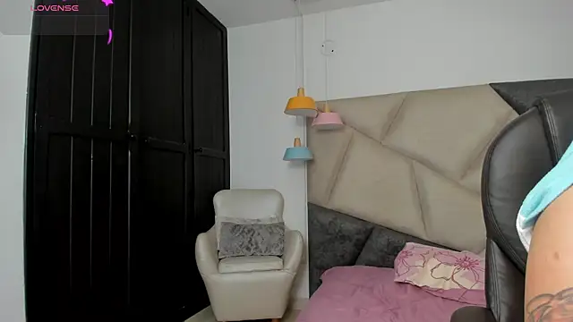 XXX chat uživo modela AfroditaVega_