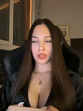 Chat +18 de EricaWalls ao vivo