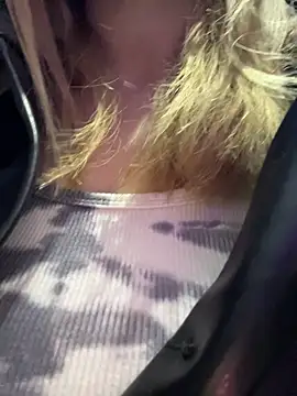 Chat +18 de AnastasiaAniess ao vivo