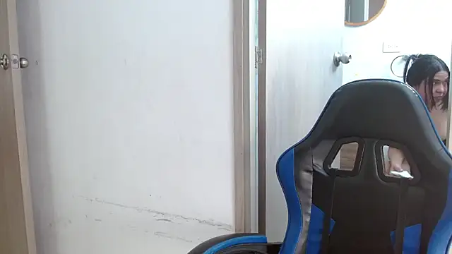 AliceSmity_ 现场XXX聊天