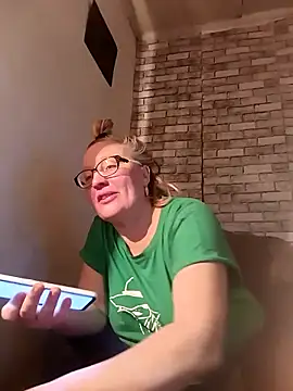 Chat XXX en directo de Cerd_Ayaz