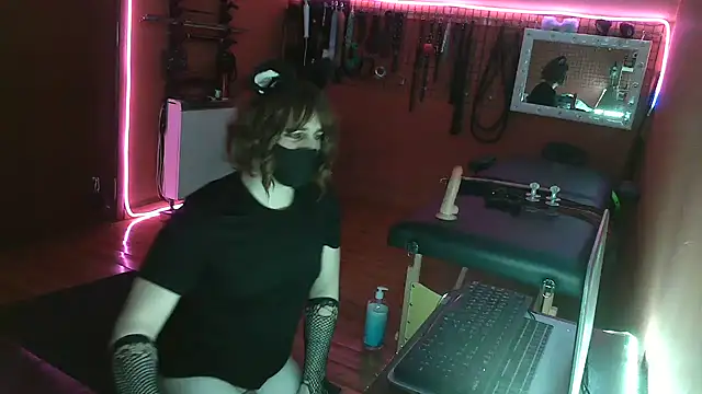 عرض كام Ginny-the-bdsm-nympho