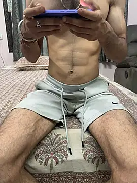 DarkAlphaDom Show in webcam