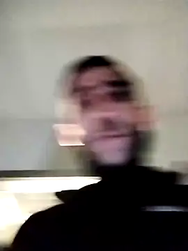 XXX chat uživo modela Alexandro111777