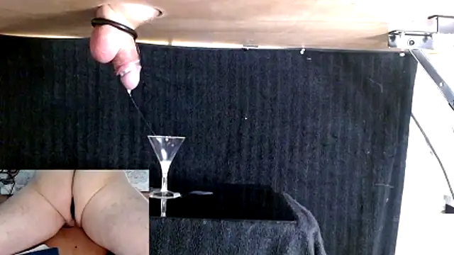 Chatroom XXX en direct de Thickcockshaved