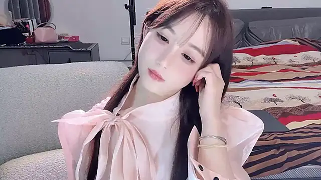 naiyaomeimei Show Webcam