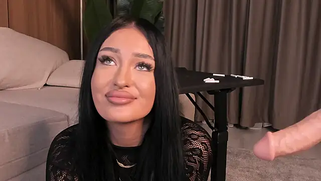 EmeraldKatn Live XXX chat