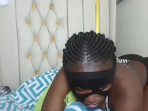 Busty_Cheecks' Webcam Show