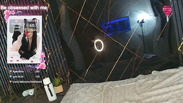 Kagome01 Adlı Modelin Canlı XXX Sohbeti