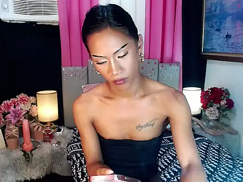 Tarah_MC_Actressex Adlı Modelin Canlı XXX Sohbeti