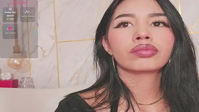 Miss_Charlottetn Live XXX chat