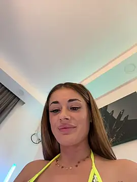 IsabellaEtthan Chat XXX in diretta