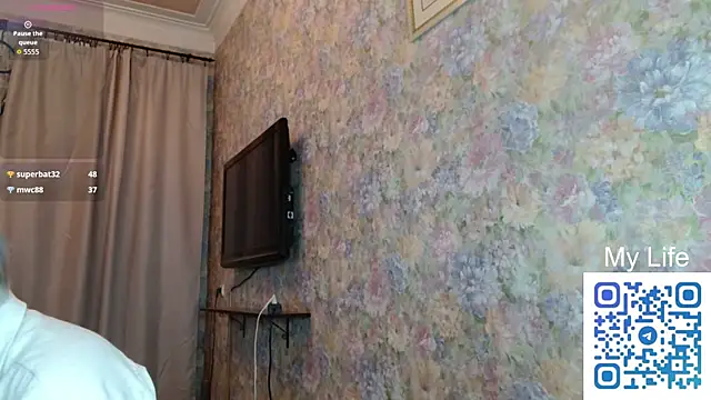 KellePourier Chat XXX in diretta