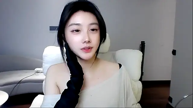 MedeLineayr Pertunjukan Webcam