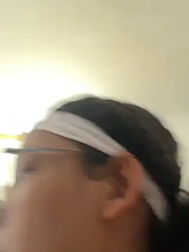 Chat +18 de Valen_1990 ao vivo