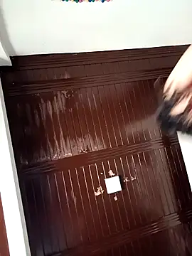 Little_Doll25 即時 XXX 聊天