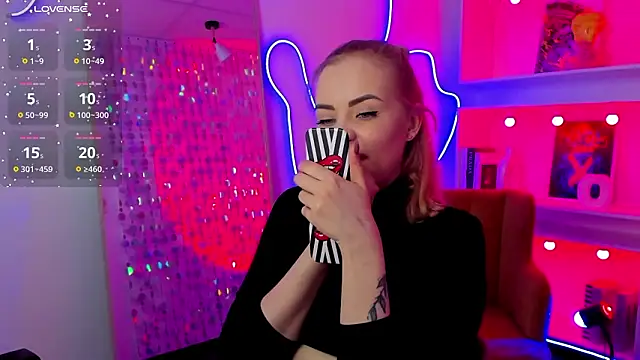 StephanieSweety – Naživo XXX chat