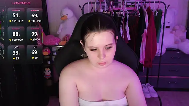 แชท XXX สดของ AmyVibess