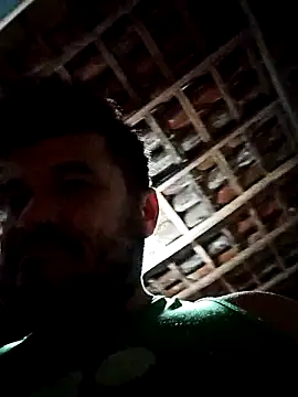 tarra122 在線直播表演