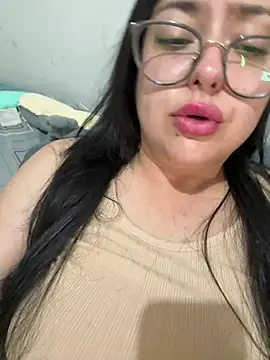 MileyGia – webcam-show