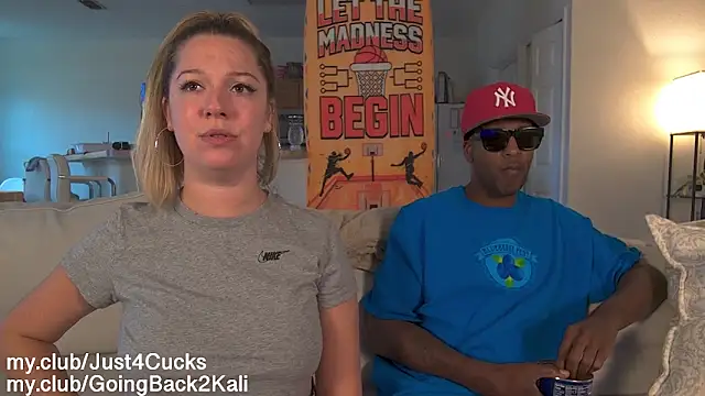 boomboomr00m's Live XXX Chat