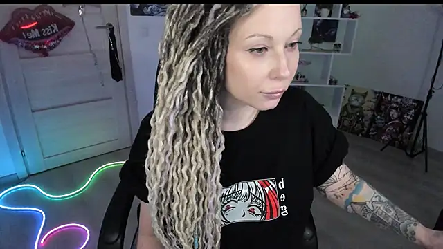 HoneySallyMoore élő XXX-chatje