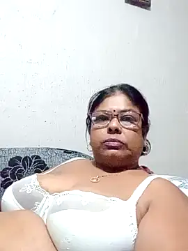 mileesha's Live XXX Chat