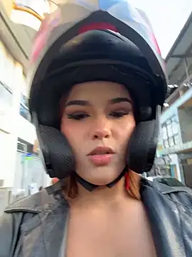 Sammy_garciaa1: διαδικτυακό σόου στην κάμερα