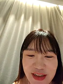 Show modela abcd1687 na web-kameri