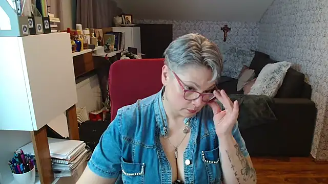 bigtits4you 라이브 XXX 채팅