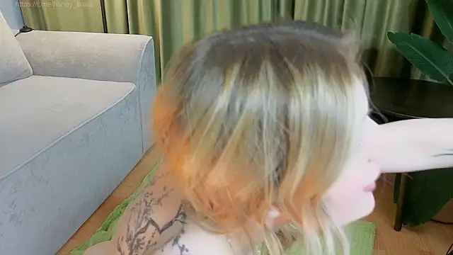 honey_korsのライブXXXチャット