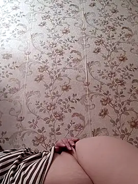 XXX chat uživo modela Zulfiya_Bruce