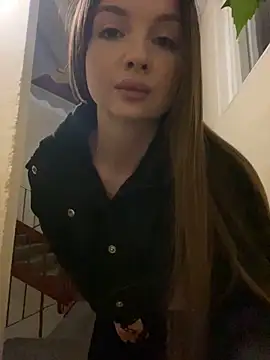 دردشة KrisMagnoly الجنسية المباشرة