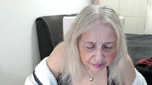 SusiLifeXXX – webcam-show