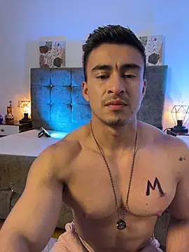 Chris_Clarck 即時 XXX 聊天