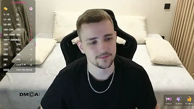 Larstar01's Live XXX Chat