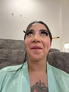 EmmyEvans1 live XXX chat